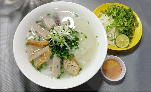 Đặc Sản Phan Rang - Bún Sứa & Bánh Canh Chả Cá - Phan Văn Trị
