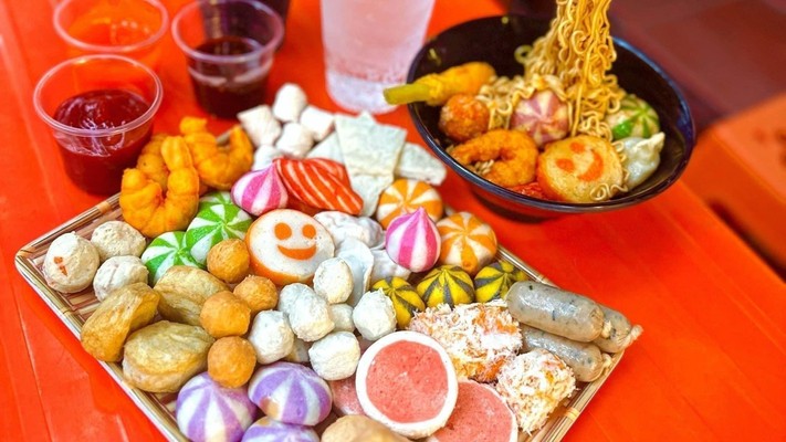 Tiệm Anh Béo - Ăn Vặt, Mỳ Trộn & Cơm Gà - Nguyễn Bình