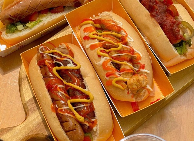 Hotdogs Milyka - Monster & Chicken Hotdogs - Hàn Mặc Tử