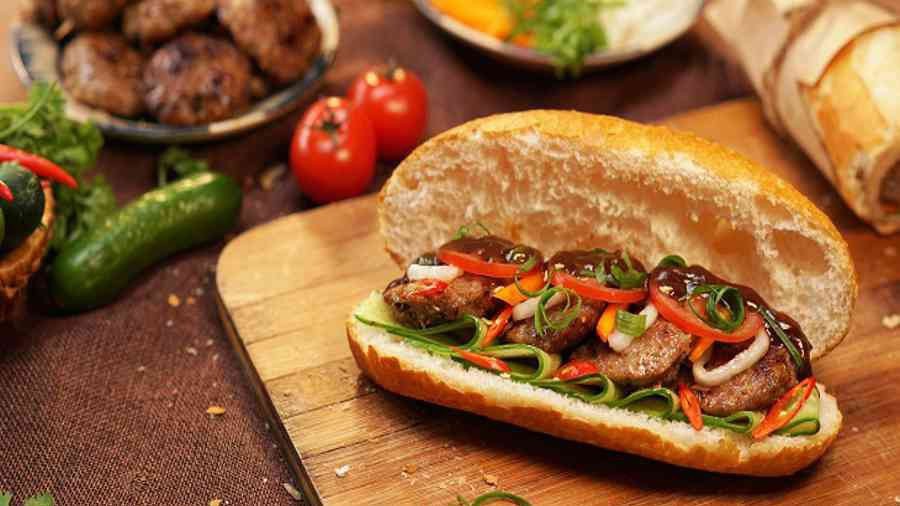 Bánh Mì Bò Nướng 2Di - Mai Văn Vĩnh
