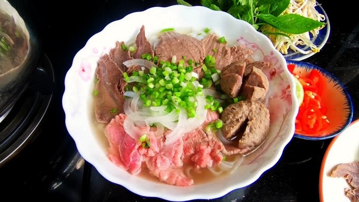 Phở Bảy Cù Quận 8 - Phạm Thế Hiển