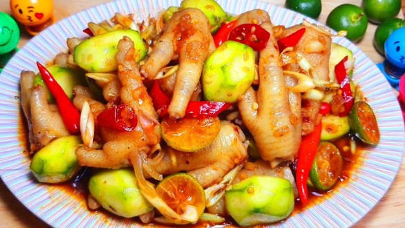 Chân Gà Rút Xương Giang Hoàng - Tôn Đản