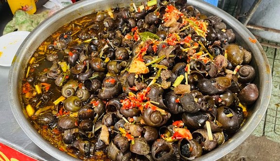 Ốc Chị Ái - 345 Tăng Bạt Hổ