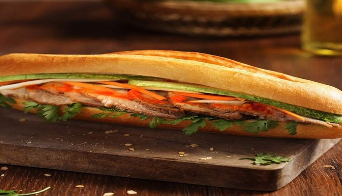 Bamicha - Bánh Mì Chả Nóng - 170 Hoàng Công