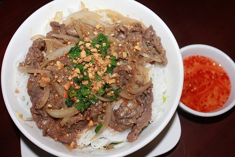 Bún Thịt Nướng 88 - CN2 - Bế Văn Cấm