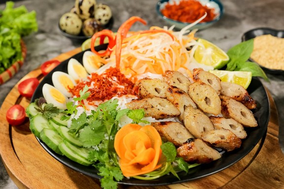 Bánh Mì Bì & Nem Ninh Hoà - Phá Lấu An An - Phan Đình Phùng
