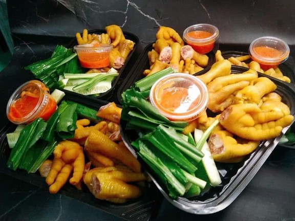 Gà Ủ Muối Hoa Tiêu - 162C Man Thiện