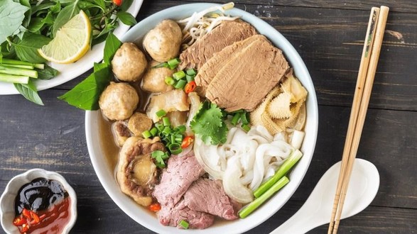 Phở Ông Thuận - Bùi Thị Xuân