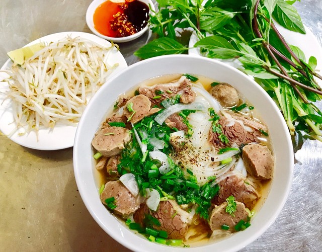 Phở Ông Hùng Mập - Khu Phố 8A