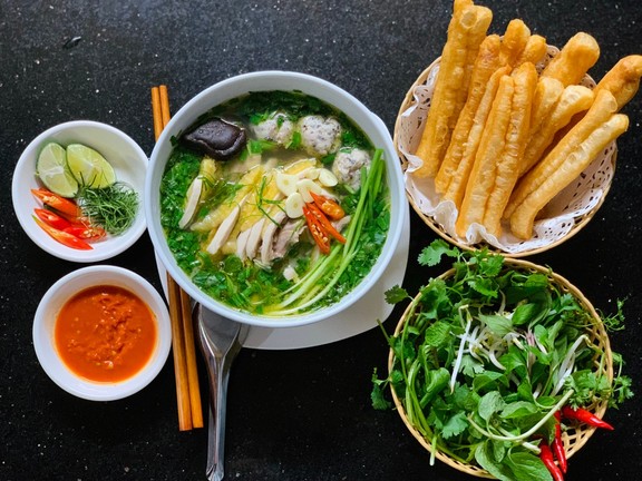 Nam Phở Gà - Lê Duẩn