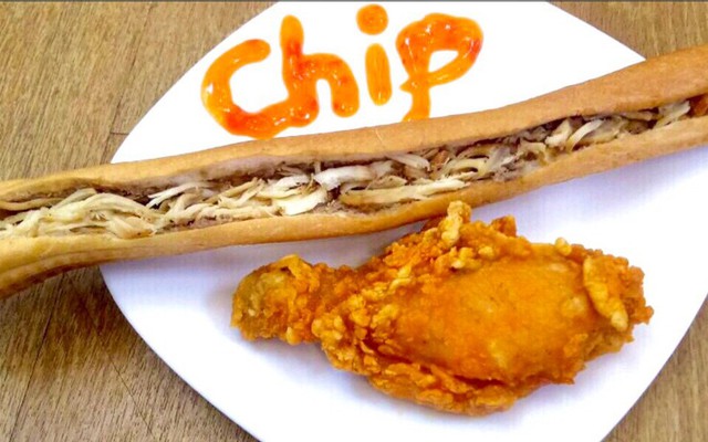 Bánh Mì Que Chip - Cách Mạng Tháng Tám