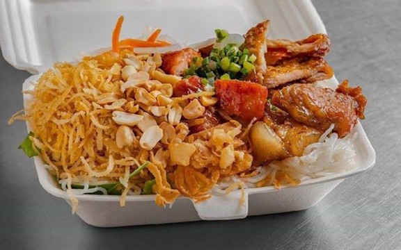 Thế Giới Bún Thịt Nướng - Đường số 30