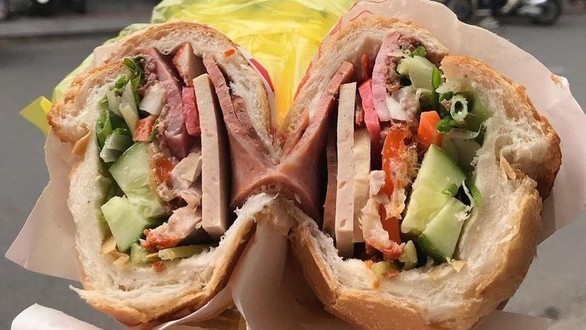 Bánh Mì Ngoan & Bánh Mì Đỉnh Chóp - K8 Bách Khoa