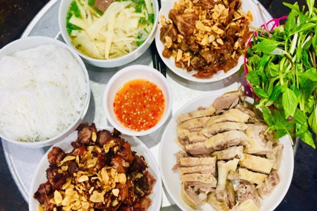 Chị Hoa Quán - Ngan Cháy Tỏi & Các Món Về Ngan