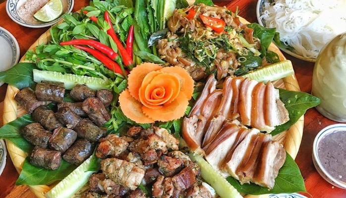 Lẩu Dê Quay Ngọc 67 - Đường Số 18B