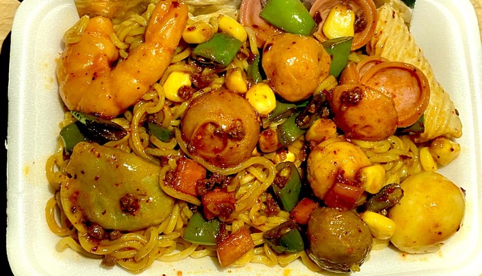 F4 Food - Mì Trộn Indomie - 23 Ngõ 3 Thái Hà