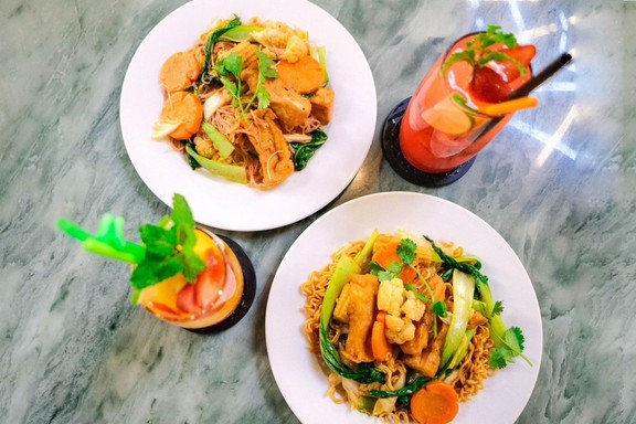 KOI - Coffee & Food