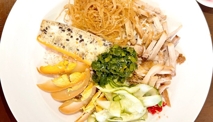 Bún Bò & Cơm Tấm 68 - Huỳnh Tấn Phát
