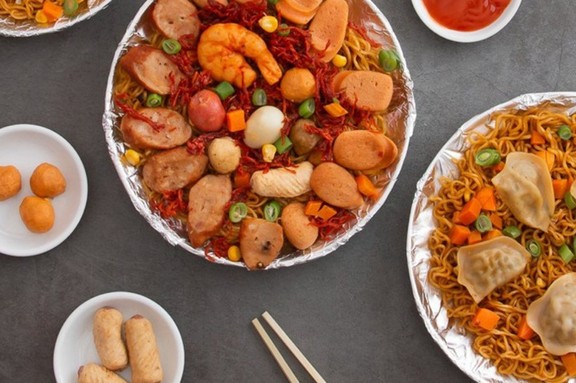 Mì Trộn Indomie & Trà Sữa Cô Ba - Quang Trung