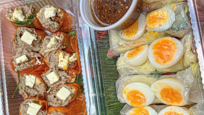 Cô Than Quán - Tiệm Trà Và Bánh Tráng - Trần Nhân Tôn