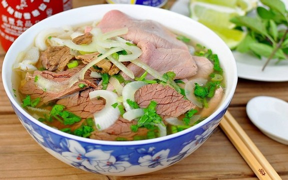 Trần Hưng - Phở Bò & Bún Chả Hà Nội