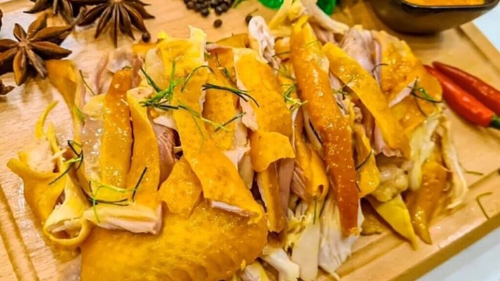 Bác 2 Voi - Gà Ủ Muối - Tô Ngọc Vân