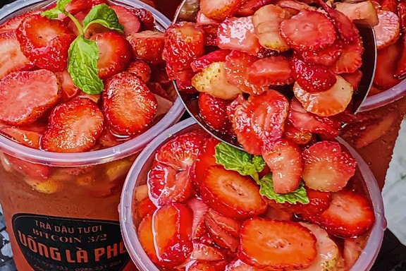 Trà Dâu Him Lam - Chợ 200 Xóm Chiếu