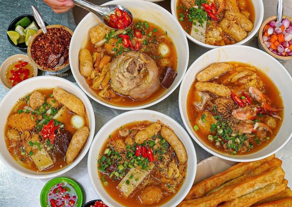 Bánh Canh Cua 2 Hiền - Hà Huy Giáp