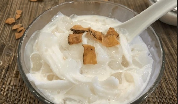 Trùm Ăn Vặt Bánh Tráng Trộn Tóp Mỡ - 779 Trần Cao Vân