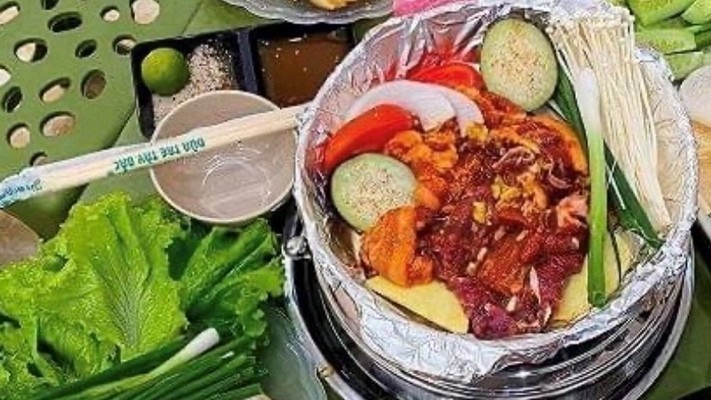 Bà Hồng - Đồ Ăn Vặt, Bò Nầm Nướng Và Bún Trộn Nam Bộ