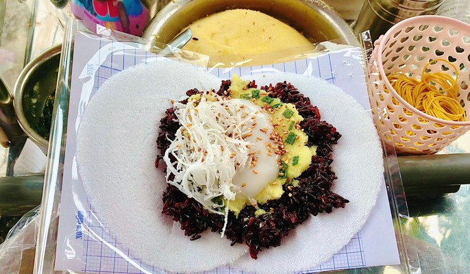 Xôi Nếp Than Quốc Huy