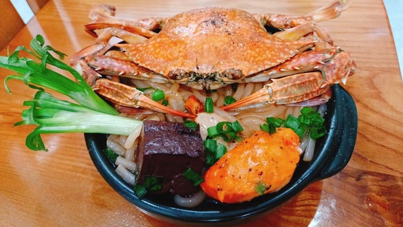 Bánh Canh Ghẹ Thố - Nguyễn Duy Trinh