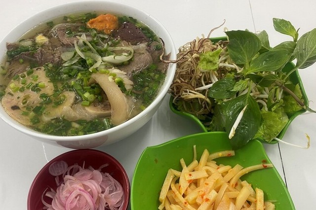 Bún Bò Huế Gia Bảo