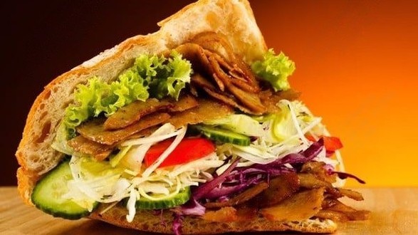 Bánh Mì Mạnh Hùng - Hoàng Đạo Thành