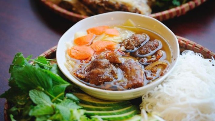 Bún Chả Mai Anh - Mỗ Lao