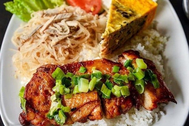 Cơm Tấm, Bún Thịt Nướng Dà Lu - Tô Ký