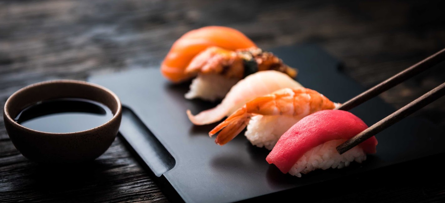 Sushi Sam Siu Lounge - Nguyễn Tri Phương ở Quận 10, TP. HCM | Bình Luận ...