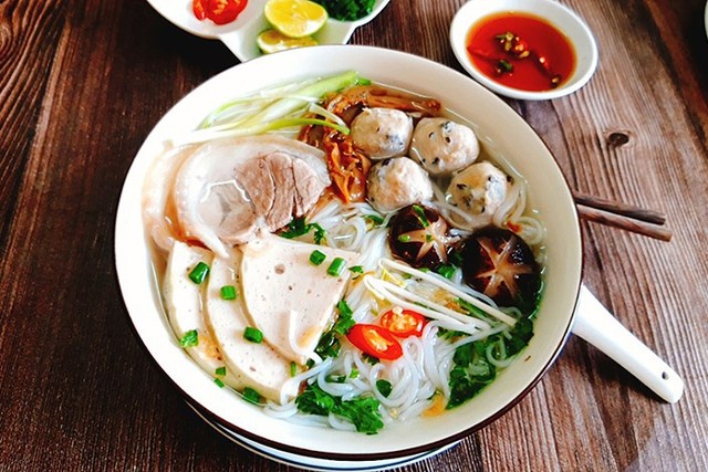 Quán Mai Phương - Bún, Phở & Cơm Trưa - Nguyễn Bảo Đức