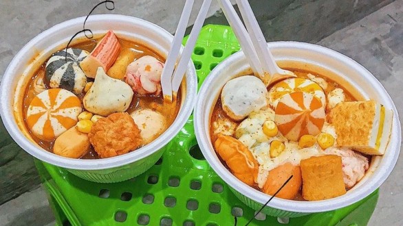 Lẩu Ly & Mì Trộn - Cây Đa