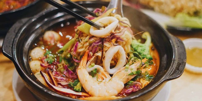 T&T - Mì Cay, Trà Sữa & Gà Rán