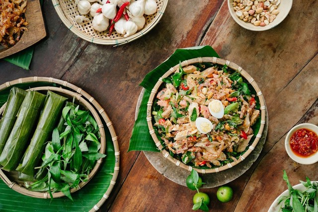 Na Food - Tré Trộn, Chân Gà Sốt Thái & Bánh Tráng Sate - An Dương Vương