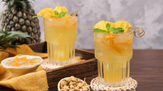 Tách Tách Kafe - Đặng Thùy Trâm