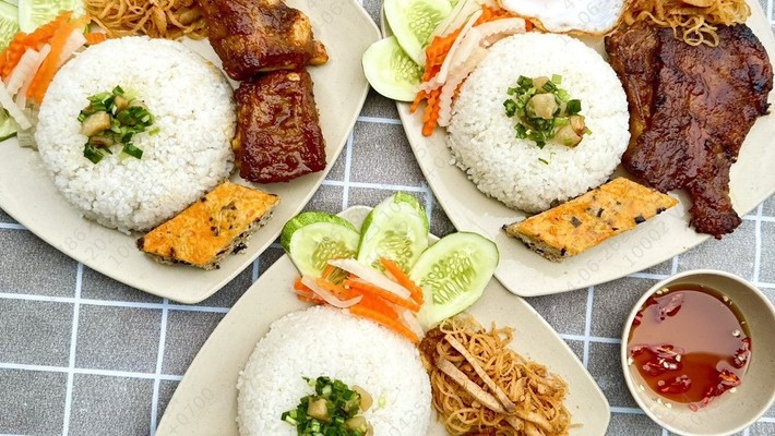 Cơm Tấm Hợp Phong - Hồ Hảo Hớn