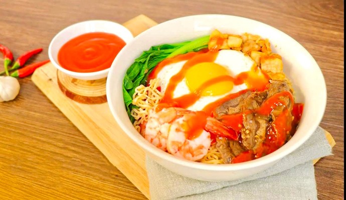 Quạu Syvy - Cháo Sườn & Mì Trộn - Nguyễn Hồng Đào