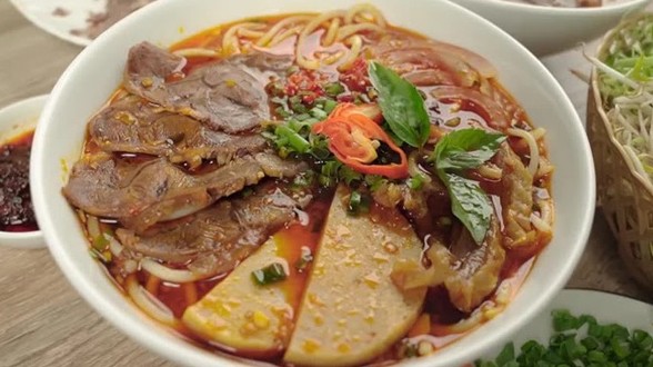 Bún Bò Cô Tư - Nguyễn Xí
