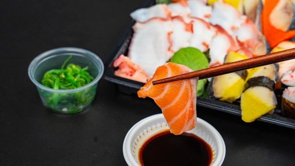 QQ Food - Sushi, Sashimi & Bento - Nguyễn Trường Tộ