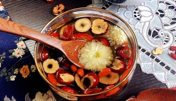 Tiệm Trà Hoa 323 - Độc Lập