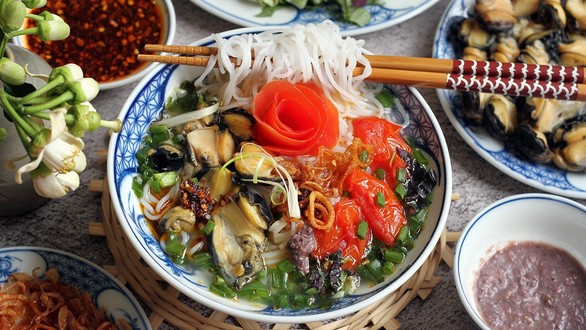 Bún Ốc Bà Giao - Yên Lãng