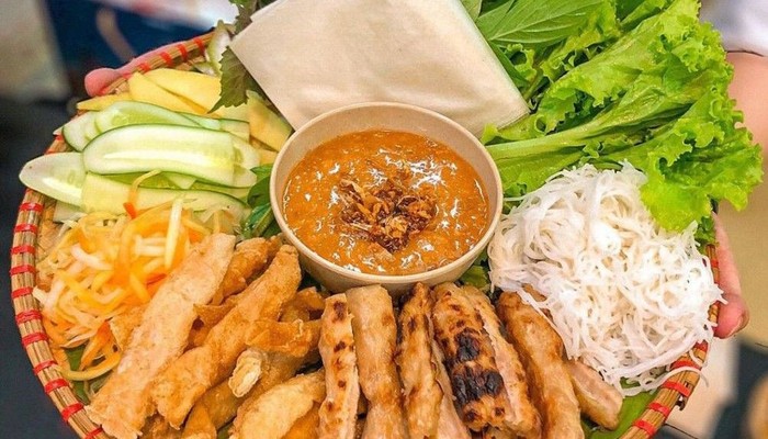 Nem Nướng Nha Trang Minh Đức - Hoa Bằng - 9 Ngõ 184 Hoa Bằng
