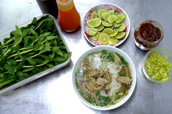 Phở Anh - Tân Sơn Nhì